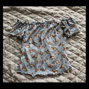 ~off the shoulder top~